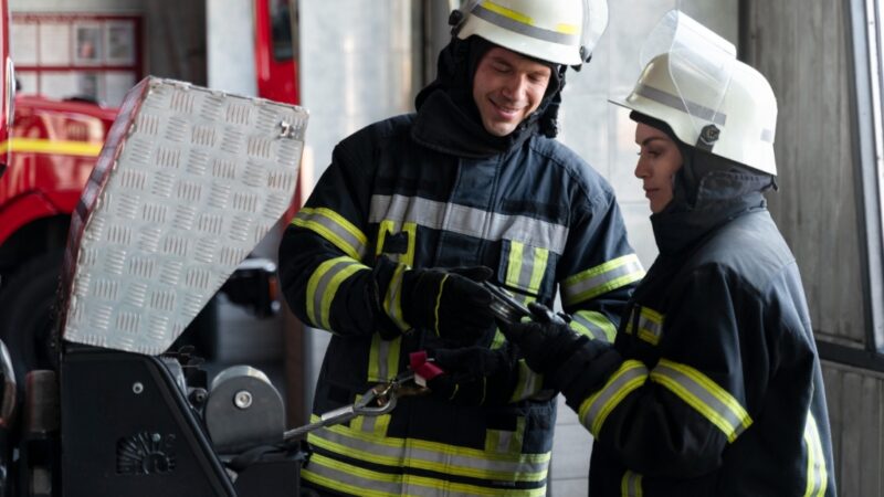 Pełna gotowość do akcji: strażacy z powiatu puckiego zdają testy na kierowców-konserwatorów