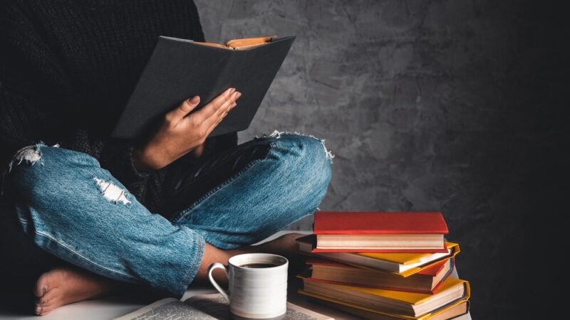 Konkurs Plastyczno-Literacki „Kartka dla bohatera książkowego” w Chłapowie